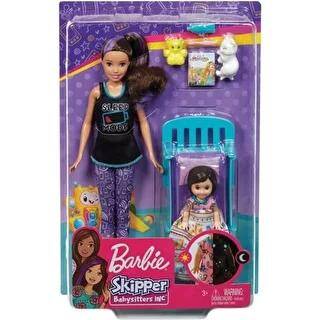 Barbie Bebek Bakıcısı Bebeği ve Aksesuarları Oyun Setleri GHV88 - 1